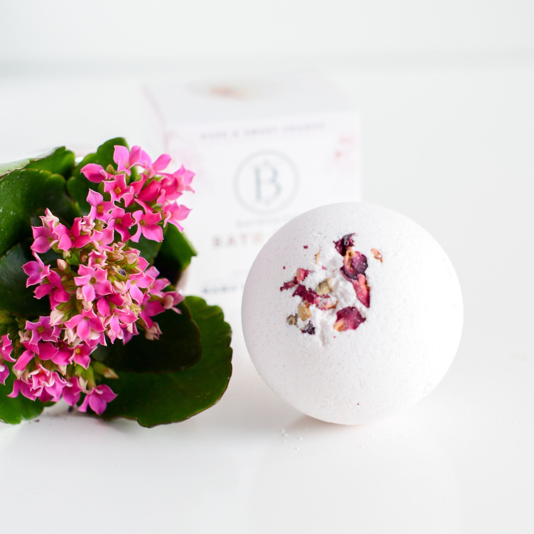 Mama's Perch Bath Bomb Bathorium
