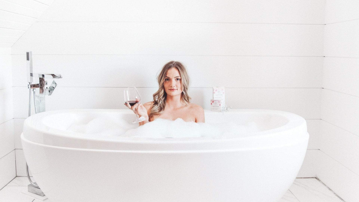 Bubbles & Wine Pairings That Will Have You Wanting To Stay In Every Night