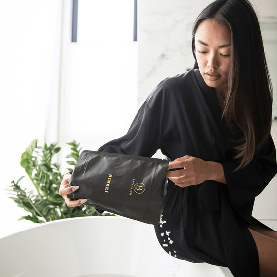 Hinoki Magnesium Bath Flake Mineral Soak Bathorium 